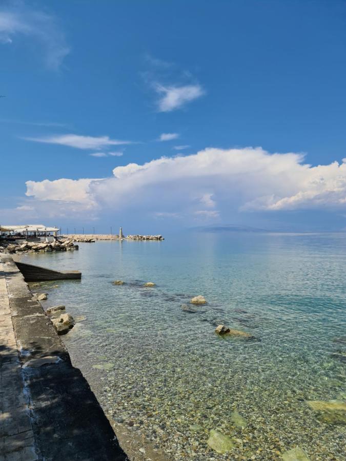 Seaside Apartment In Xilokastro - Selene By Booking Kottas Xylokastro Zewnętrze zdjęcie